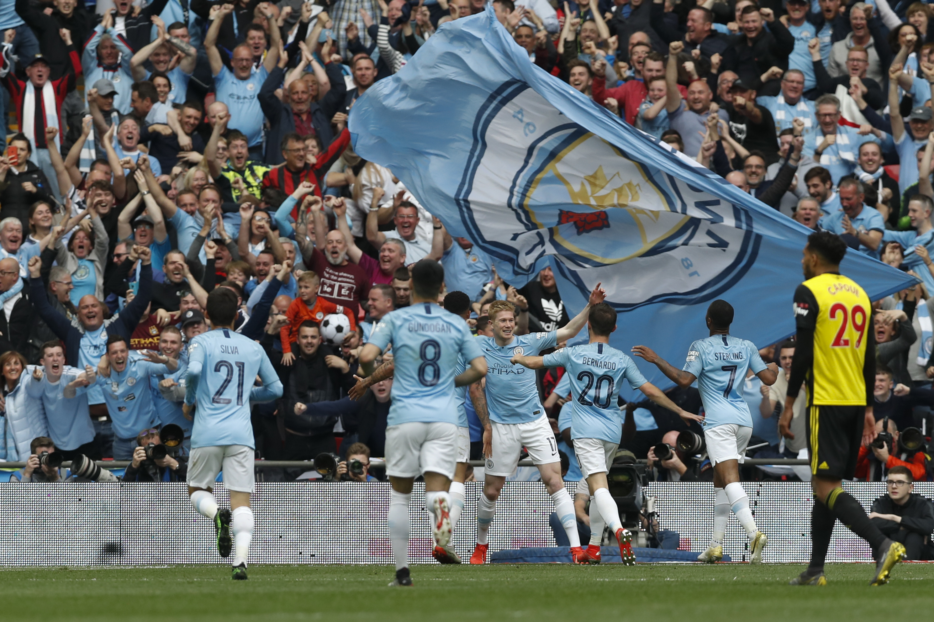 让球队在高 让球队在高