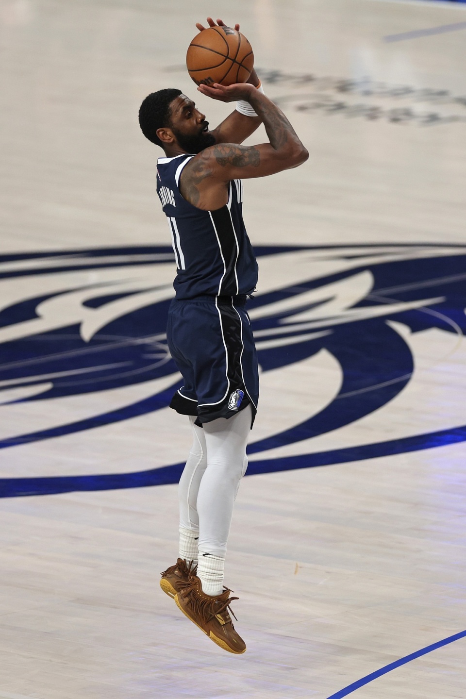 而对俱乐部 而对俱乐部