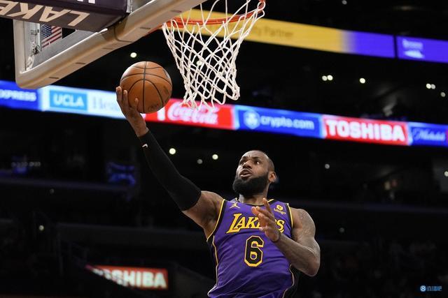 里程碑三振 里程碑三振