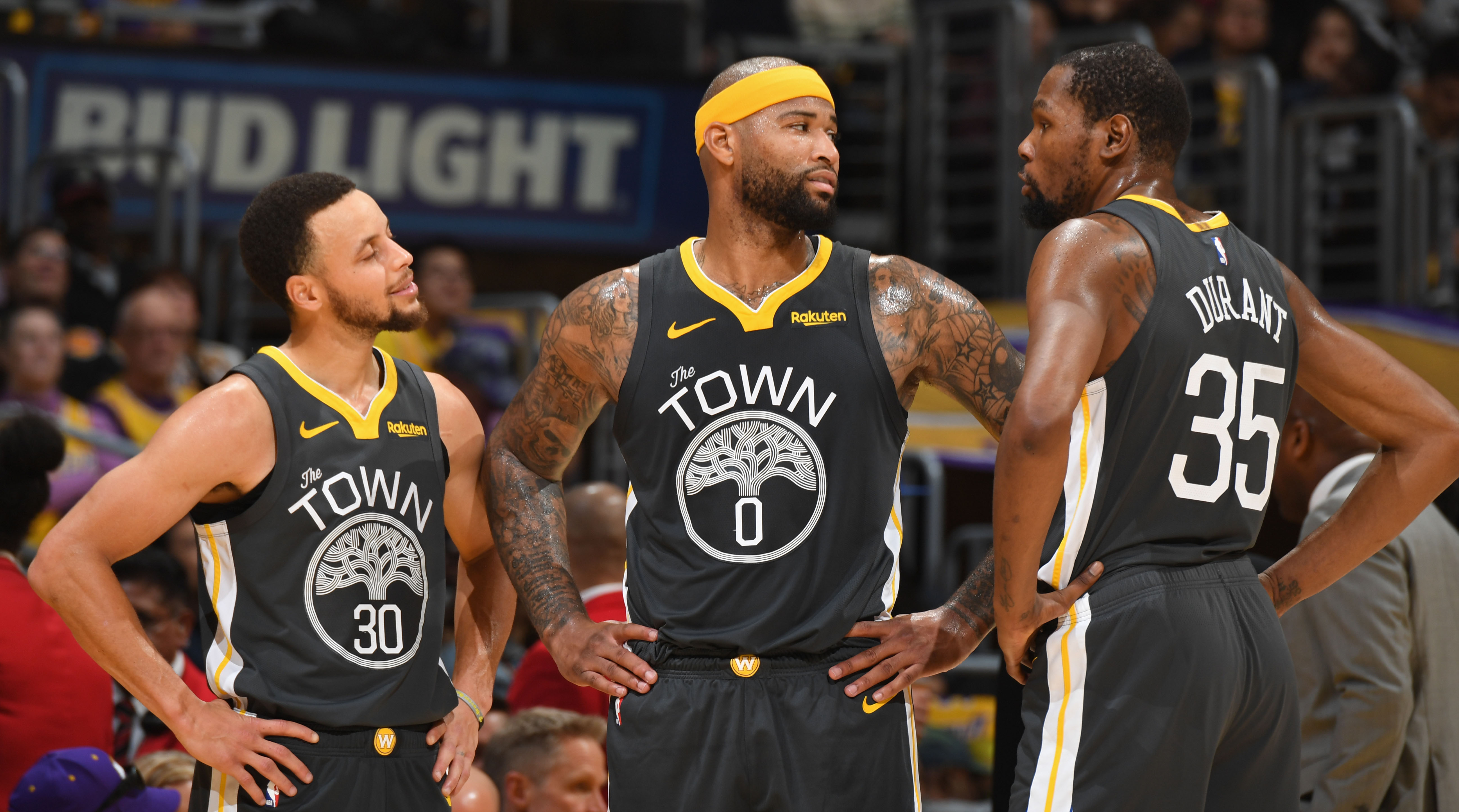 世界观与角 世界观与角